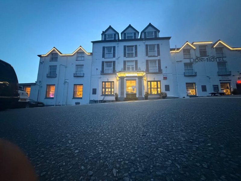 Lion Hotel Criccieth